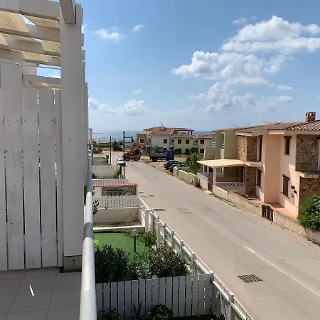 Le Ciliegie: Moderno Isola Rossa (Sassari)